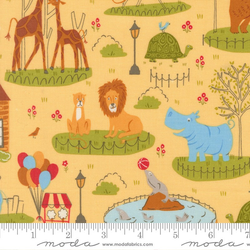 Animal Fun Park - Scenic in Banana - Stacy Iest Hsu - Moda