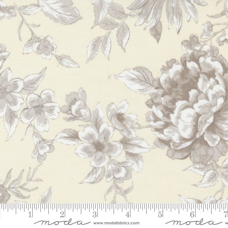 Sandalwood - Camellia in Opal - 3 Sisters - Moda