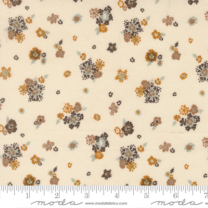 Wellspring - Micro Bloom in Eggshell - Fancy That Design House - Moda (Pre-order: Sept 2026)