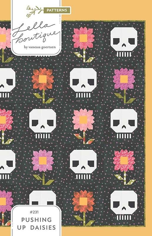Hey Boo - Pushing Up Daisies Quilt Pattern - Lella Boutique - Moda (Pre-order: May 2024)