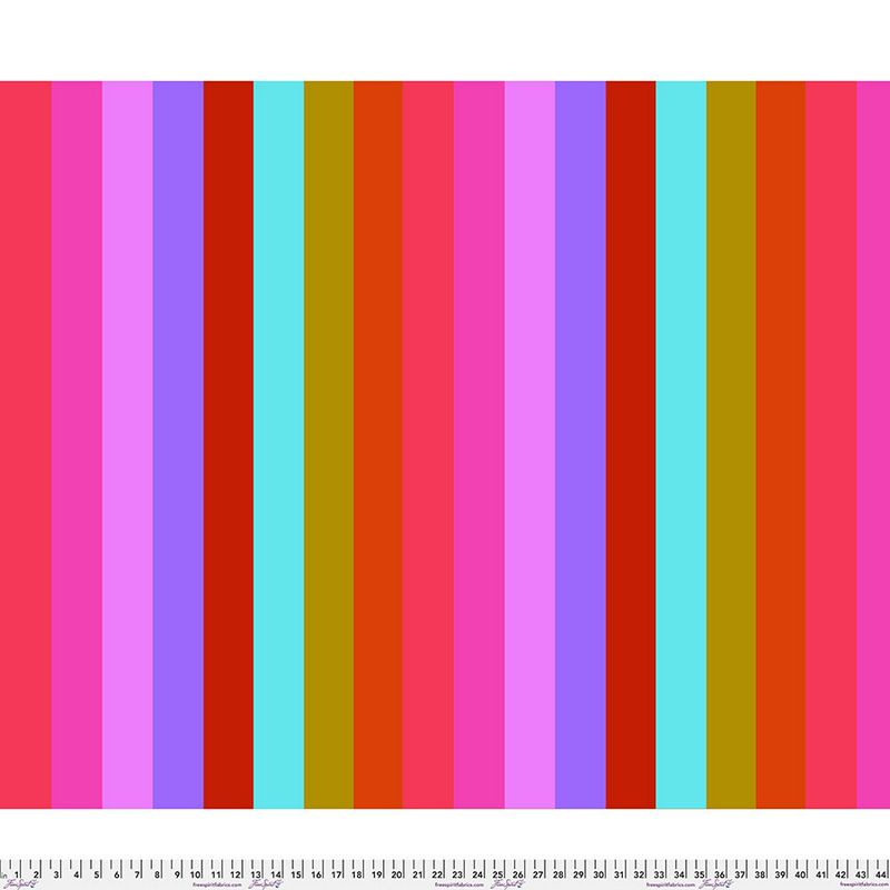 AM Loves Hue - Marathon in Circus - Anna Maria - Free Spirit