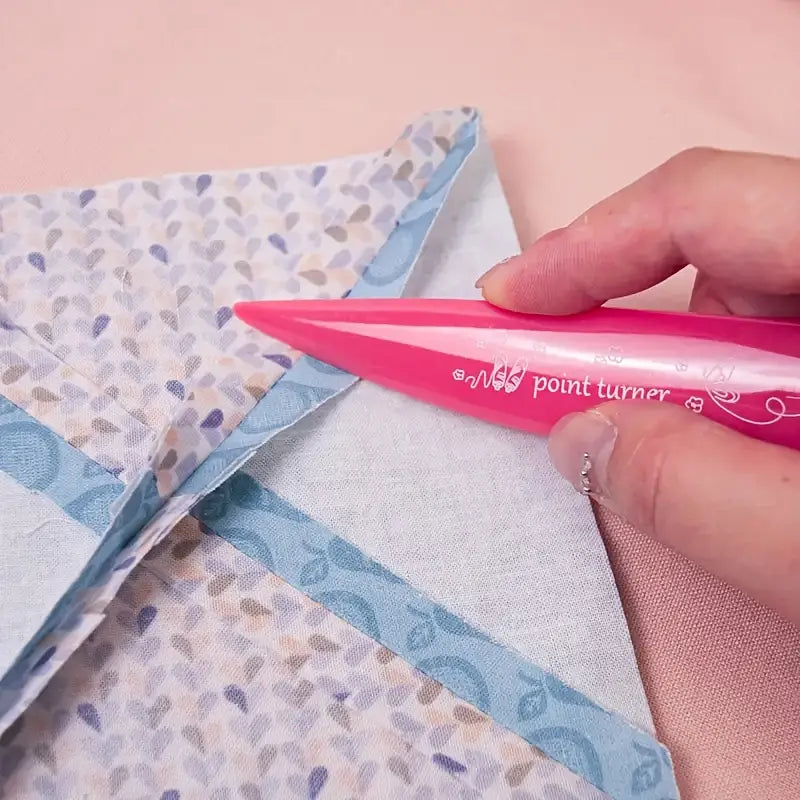 Butterfly Point Turner - Dinkydoo Fabrics