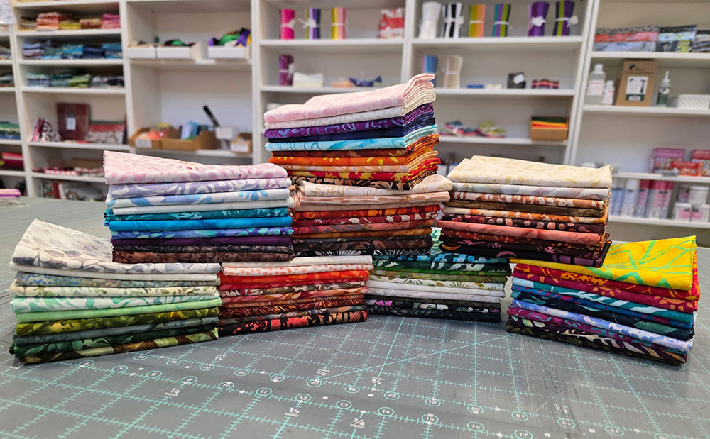 Quilter's Candy SUPER Sized BATIK Fat Quarters! (10pc)