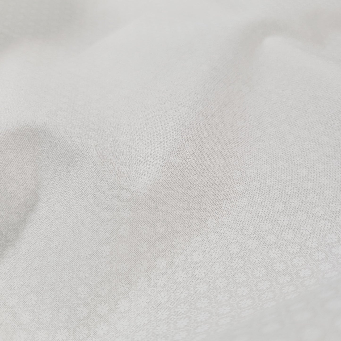 Harmony Prints - White on White - 1250-18 in Flower Dot - Full Bolt (15m)