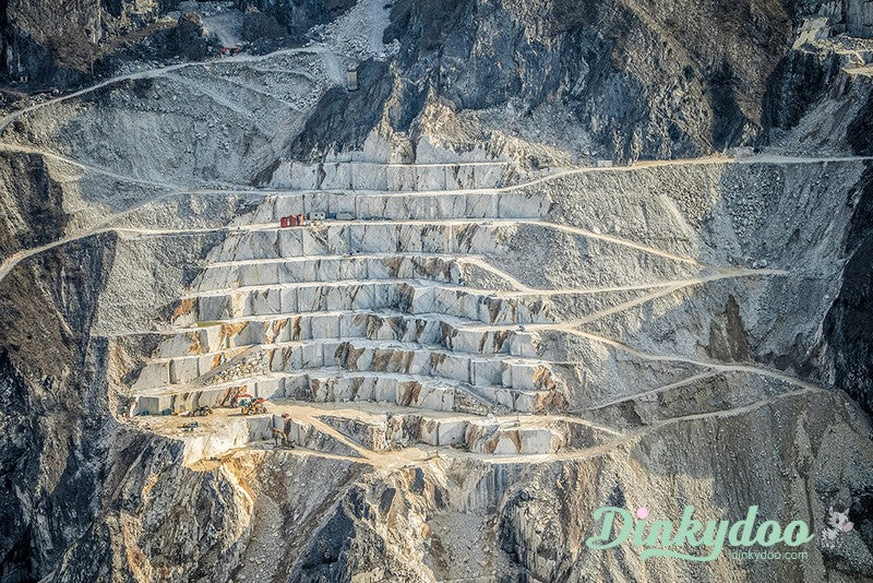 Color Builders 50wt 2020 - Carrara Black/White - Aurifil