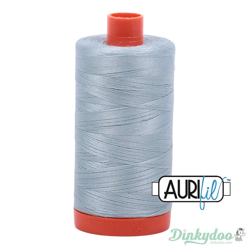 Aurifil Thread - Bright Grey Blue (2847) - 50wt 1422 yd (Pre-order: Feb 2026)