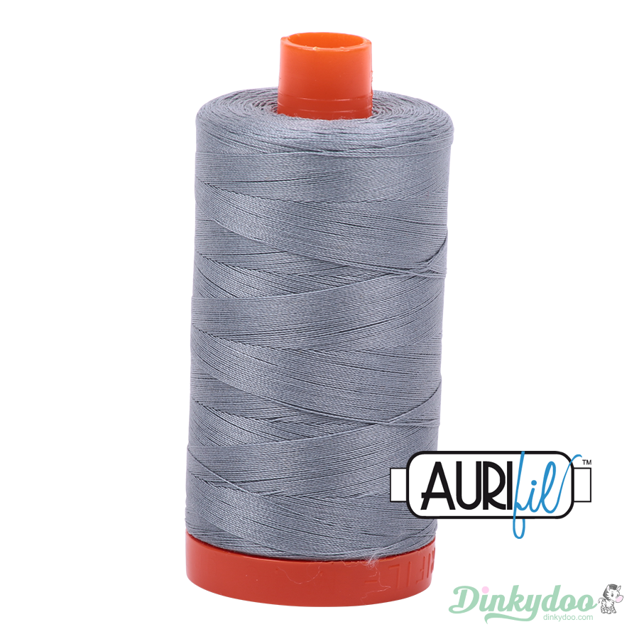 Aurifil Thread - Light Blue Grey (2610) - 50wt 1422 yd (Pre-order: July 2026)
