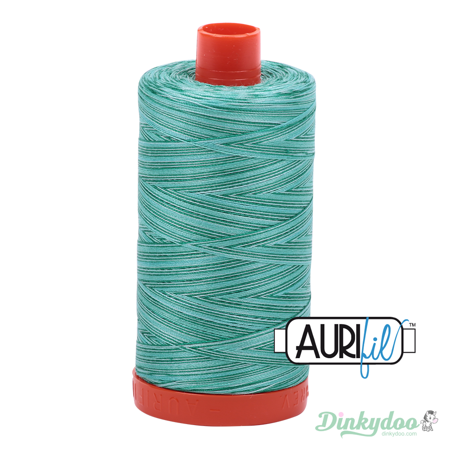 Aurifil Thread - Creme De Menthe (4662) - 50wt 1422 yd (Pre-order: Feb 2026)
