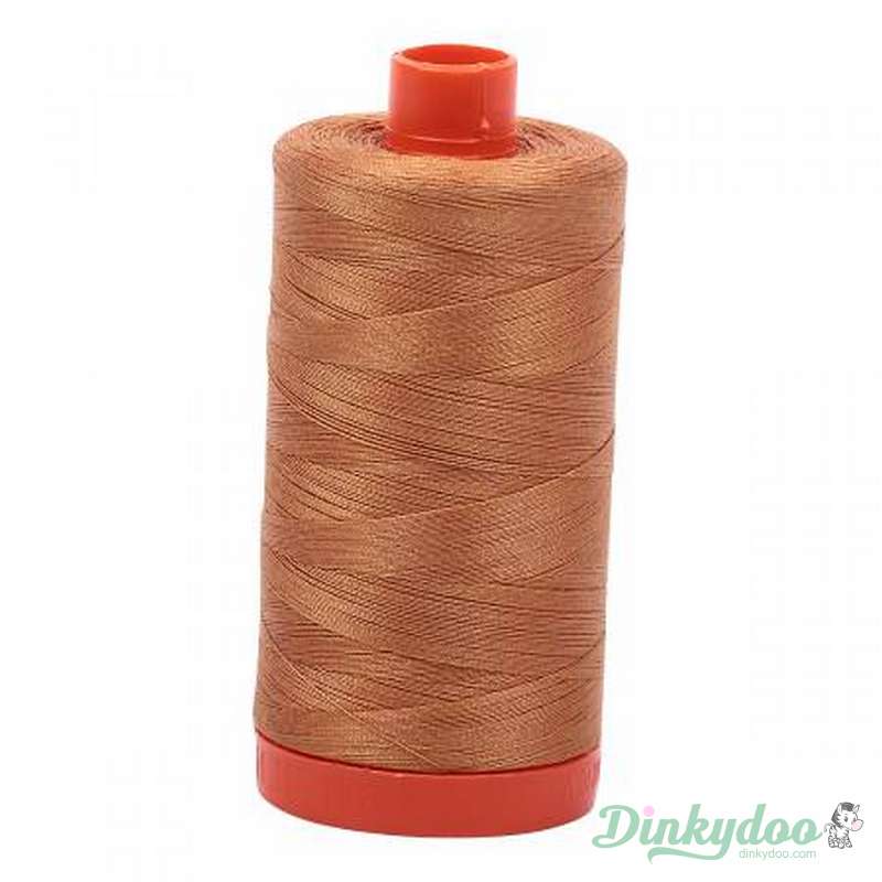 Aurifil Thread - Golden Toast (2930) - 50wt 1422 yd (Pre-order: Jan 2026)