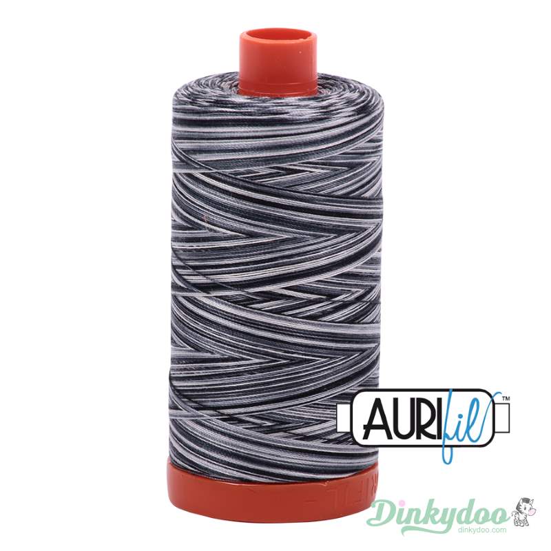 Aurifil Thread - Graphite Variegated (4665) - 50wt 1422 yd (Pre-order: Jan 2026)