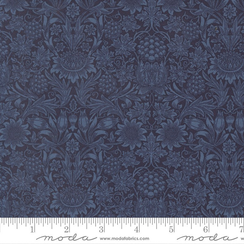 Morris Muse - Layer Cake - Barbara Brackman - Moda (Pre-order: Apr 2026)