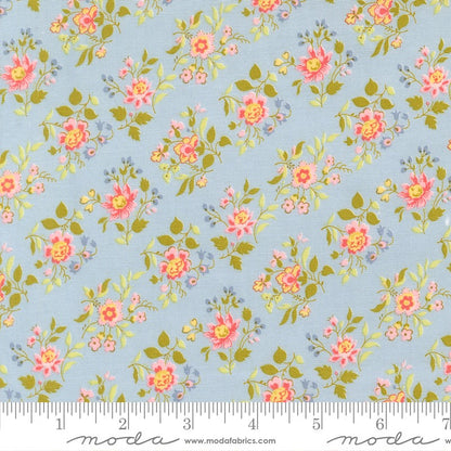 Meadowbrook - Charm Pack - Brenda Riddle - Moda (Pre-order: April 2027)