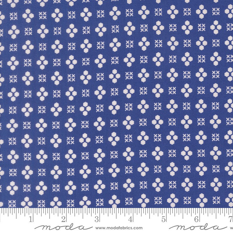 Maker's Delight - Fat Quarter Bundle - Chrissy Lux - Moda (Pre-order: Oct 2026)