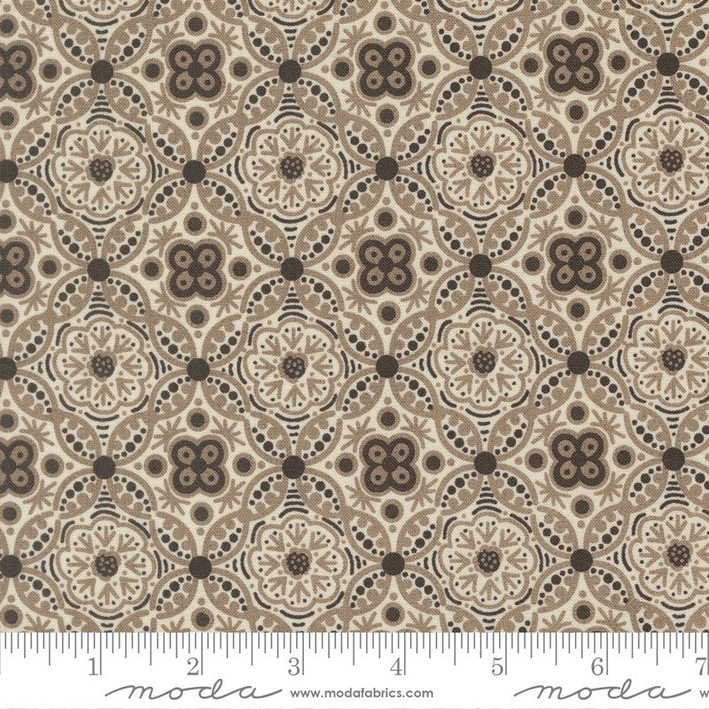 Posh - Charm Pack - BasicGrey - Moda (Pre-order: Feb 2026)