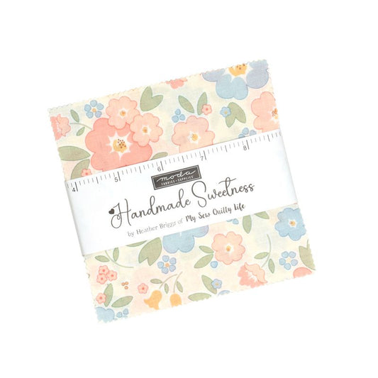 Handmade Sweetness - Charm Pack - Heather Briggs - Moda (Pre-order: Oct 2026)