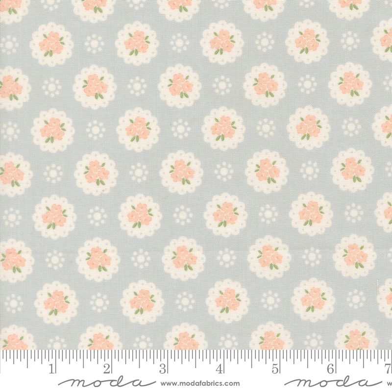 Handmade Sweetness - Fat Quarter Bundle - Heather Briggs - Moda (Pre-order: Oct 2026)