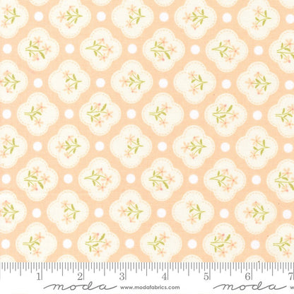 Dear Daisy - Jelly Roll - Heather Briggs - Moda (Pre-order: Mar 2027)