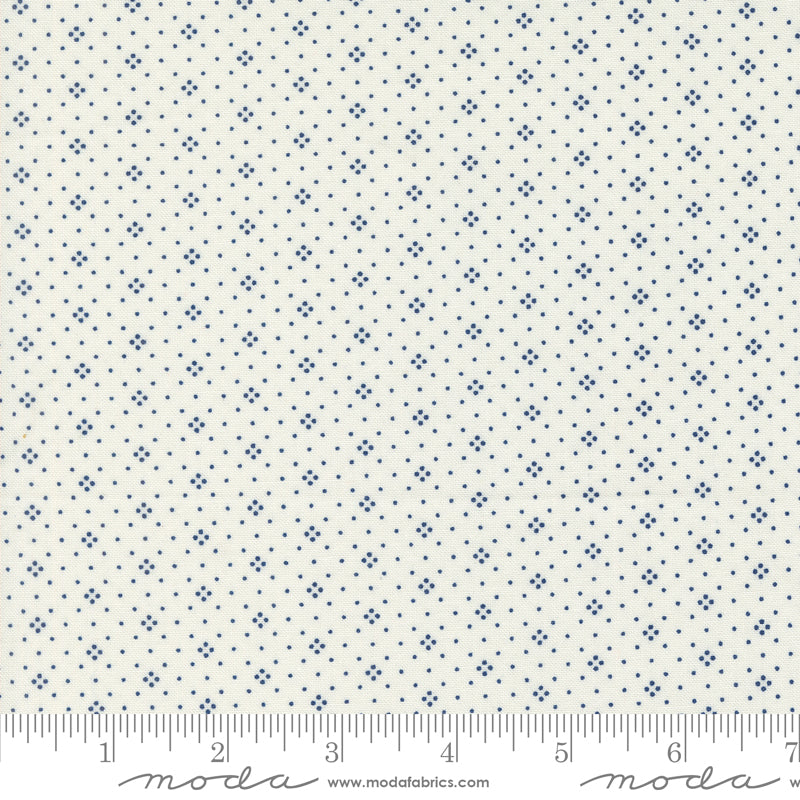 Denim & Daisies - Fat Eighth Bundle - Fig Tree Co. - Moda - Dinkydoo Fabrics