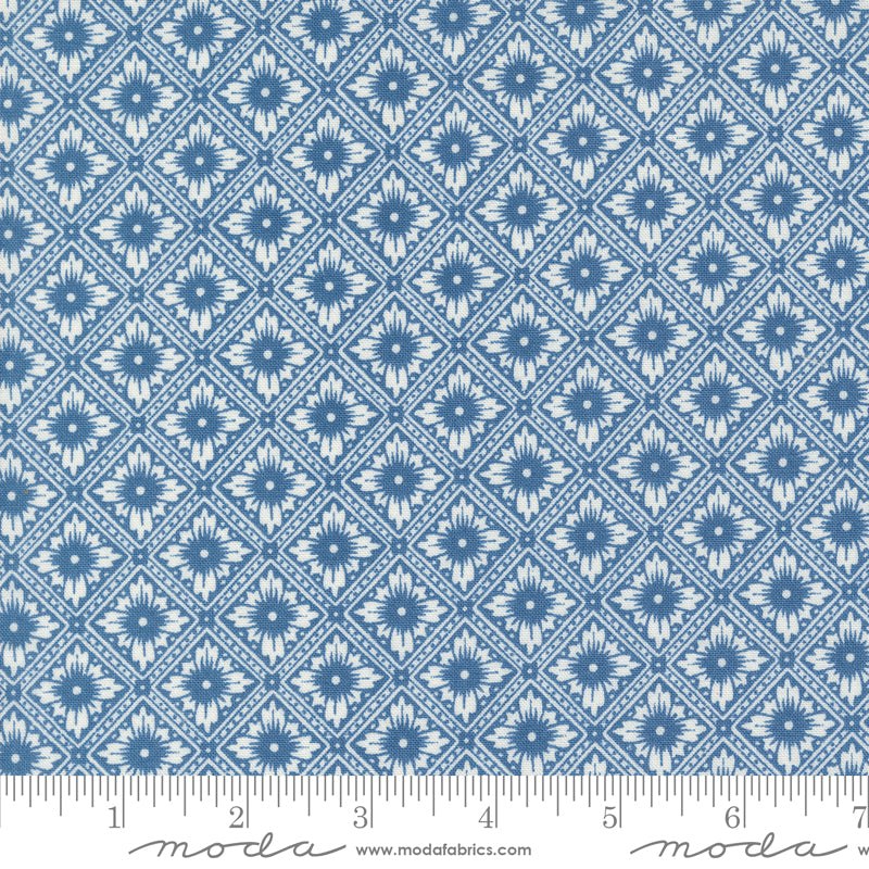 Denim & Daisies - Fat Eighth Bundle - Fig Tree Co. - Moda - Dinkydoo Fabrics