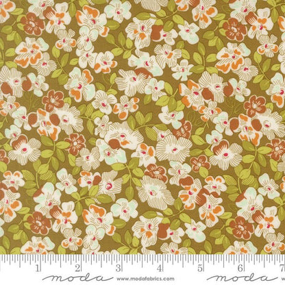 Butternut & Sage - Fat Quarter Bundle - Fig Tree & Co - Moda (Pre-order: Sept 2026)