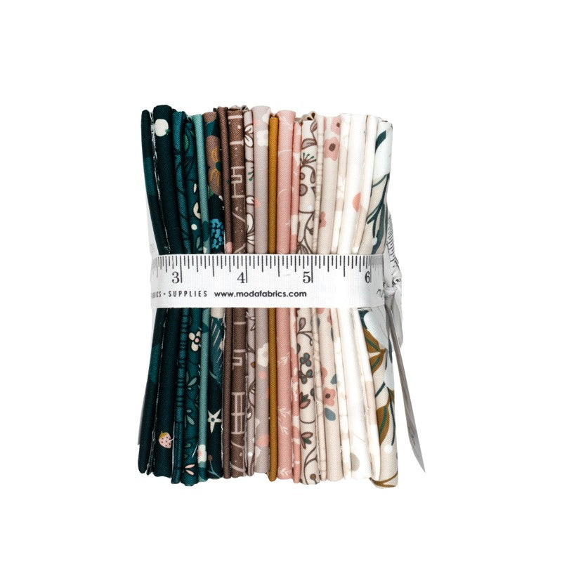 Midnight Fleur - Fat Quarter Bundle - Elena Amo - Moda (Pre-order: Dec 2026)
