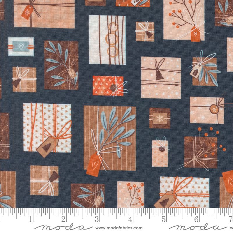 Purrfect Christmas - Jelly Roll - Elena Amo - Moda