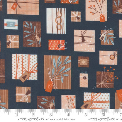 Purrfect Christmas - Jelly Roll - Elena Amo - Moda