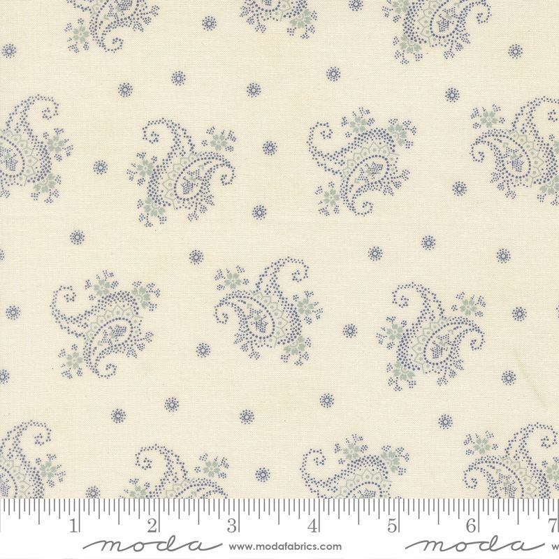 Breathtaking Blues - Charm Pack - 3 Sisters - Moda (Pre-order: Aug 2026)