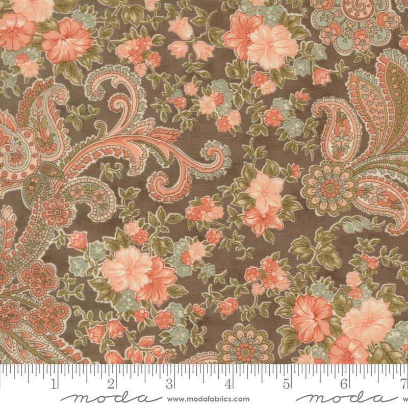 Dearly Beloved - Fat Quarter Bundle - 3 Sisters - Moda (Pre-order: Jan 2027)