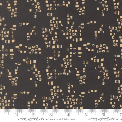 Flora & Thread - Charm Pack - Fancy That Design House - Moda (Pre-order: Dec 2026)