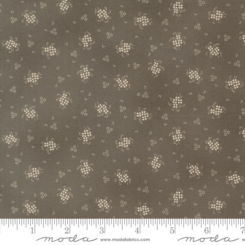 Magnolia - Fat Quarter Bundle - Howard Marcus - Moda (Pre-order: Nov 2026)