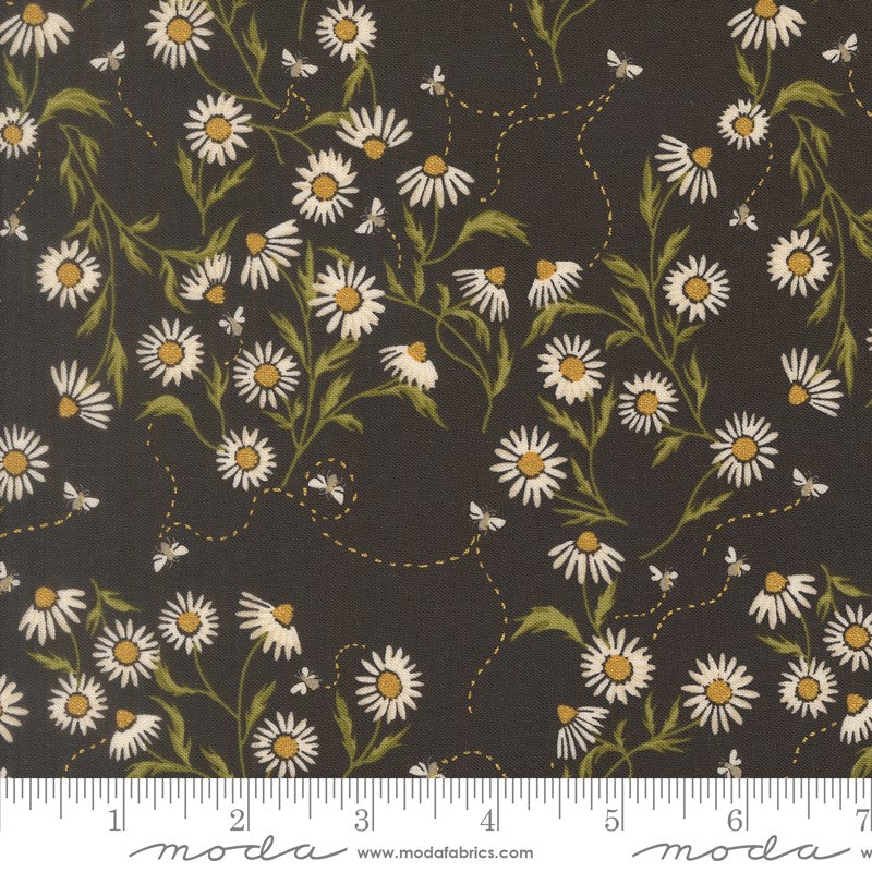 Ladybug Whimsy - Fat Quarter Bundle - Gingiber - Moda (Pre-order: Oct 2026)