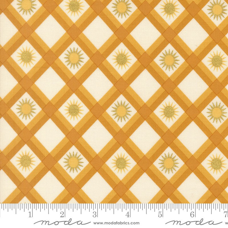 Ladybug Whimsy - Fat Quarter Bundle - Gingiber - Moda (Pre-order: Oct 2026)