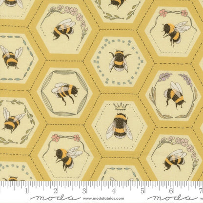 Pollinators - Fat Quarter Bundle - Robin Pickens - Moda (Pre-order: Jan 2027)