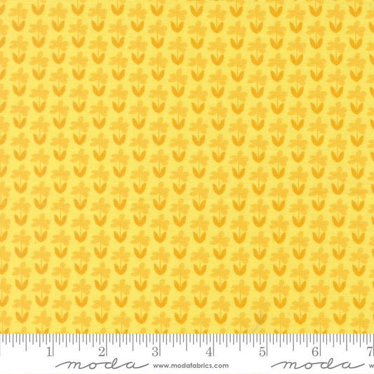 Scenery - Meadow in Sunshine - Elizabeth Hartman - Moda (Pre-order: June 2026)