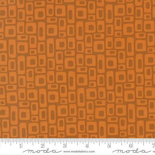 Scenery - Marshmallow in Rusty - Elizabeth Hartman - Moda (Pre-order: June 2026)