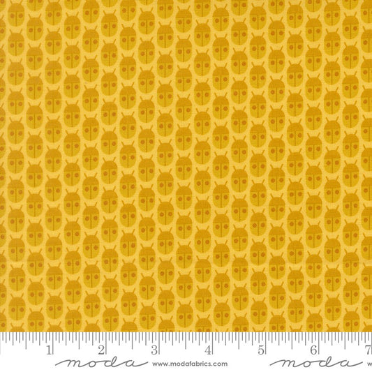 Popcorn - Little Bugs in Lemon - Elizabeth Hartman - Moda (Pre-order: Dec 2026)