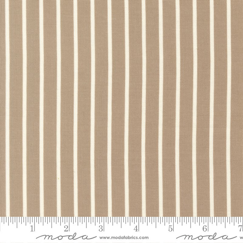 Magic Stripe - Dessert Roll - Lella Boutique - Moda (Pre-order: Mar 2027)