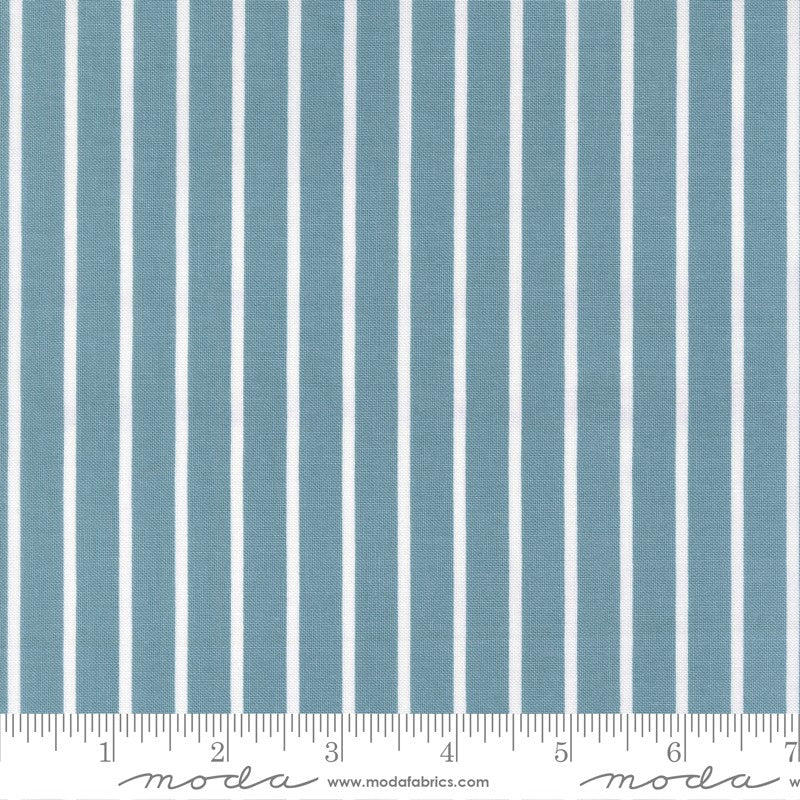 Magic Stripe - Charm Pack - Lella Boutique - Moda (Pre-order: Mar 2027)