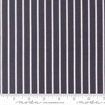 Magic Stripe - Charm Pack - Lella Boutique - Moda (Pre-order: Mar 2027)