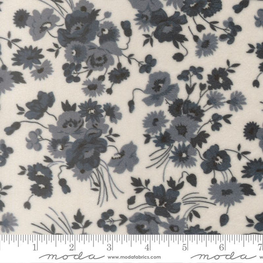 Cuddle With Moda - Somerset Florals in Cream/Navy - Camille Roskelley - Moda (Pre-order: Apr 2026)