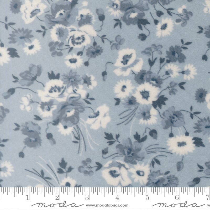 Cuddle With Moda - Somerset Florals in Light Blue - Camille Roskelley - Moda (Pre-order: Apr 2026)