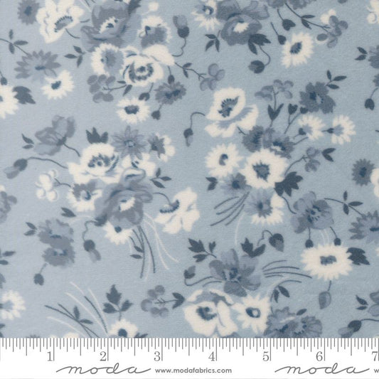 Cuddle With Moda - Somerset Florals in Light Blue - Camille Roskelley - Moda (Pre-order: Apr 2026)