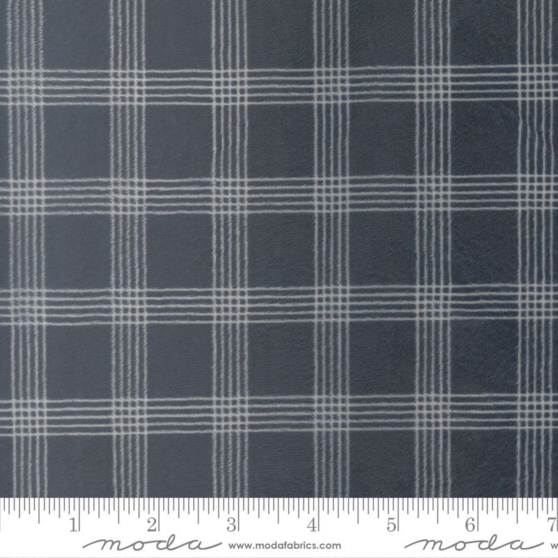 Cuddle With Moda - Plaid in Navy - Camille Roskelley - Moda