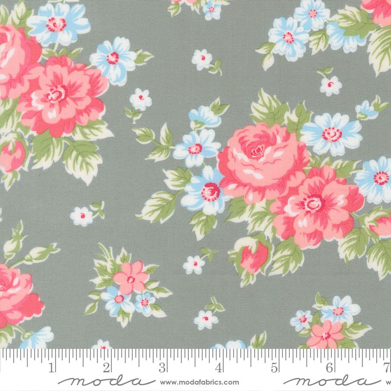 A Cat Name Stitch - Fat Quarter Bundle - Camille Roskelley - Moda (Pre-order: May 2026)