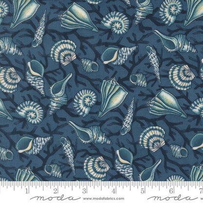 Seaside - Charm Pack - Deb Strain - Moda (Pre-order: Feb 2027)