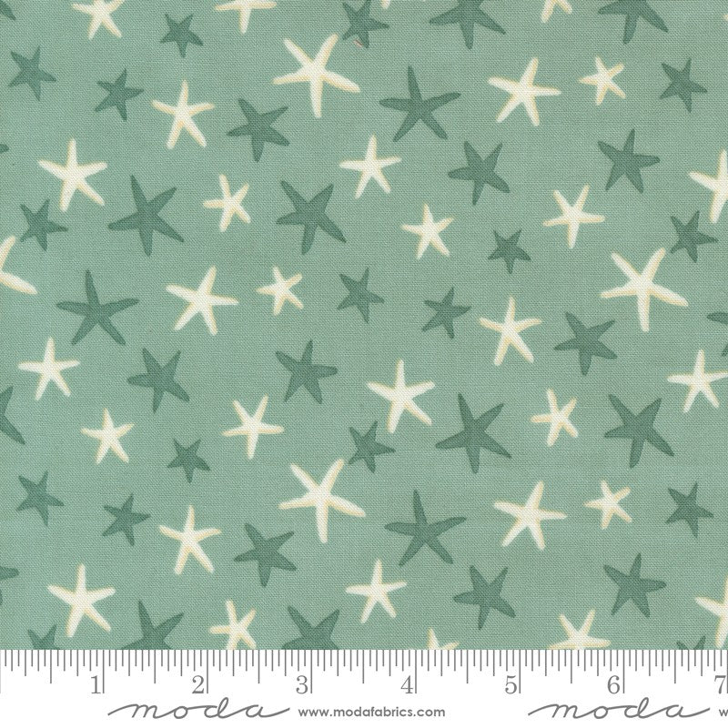 Seaside - Charm Pack - Deb Strain - Moda (Pre-order: Feb 2027)