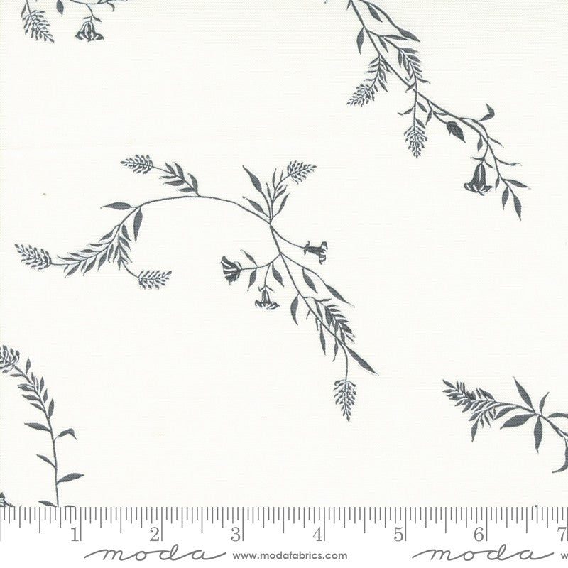 Silhouettes - Trailing Vines in Cream - Holly Taylor - Moda