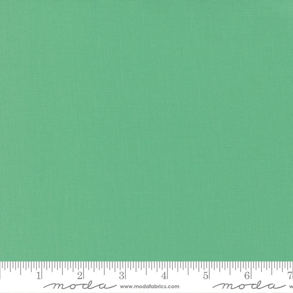 Bella Solids - Betty's Green (9900-121) - Bolt (6m)