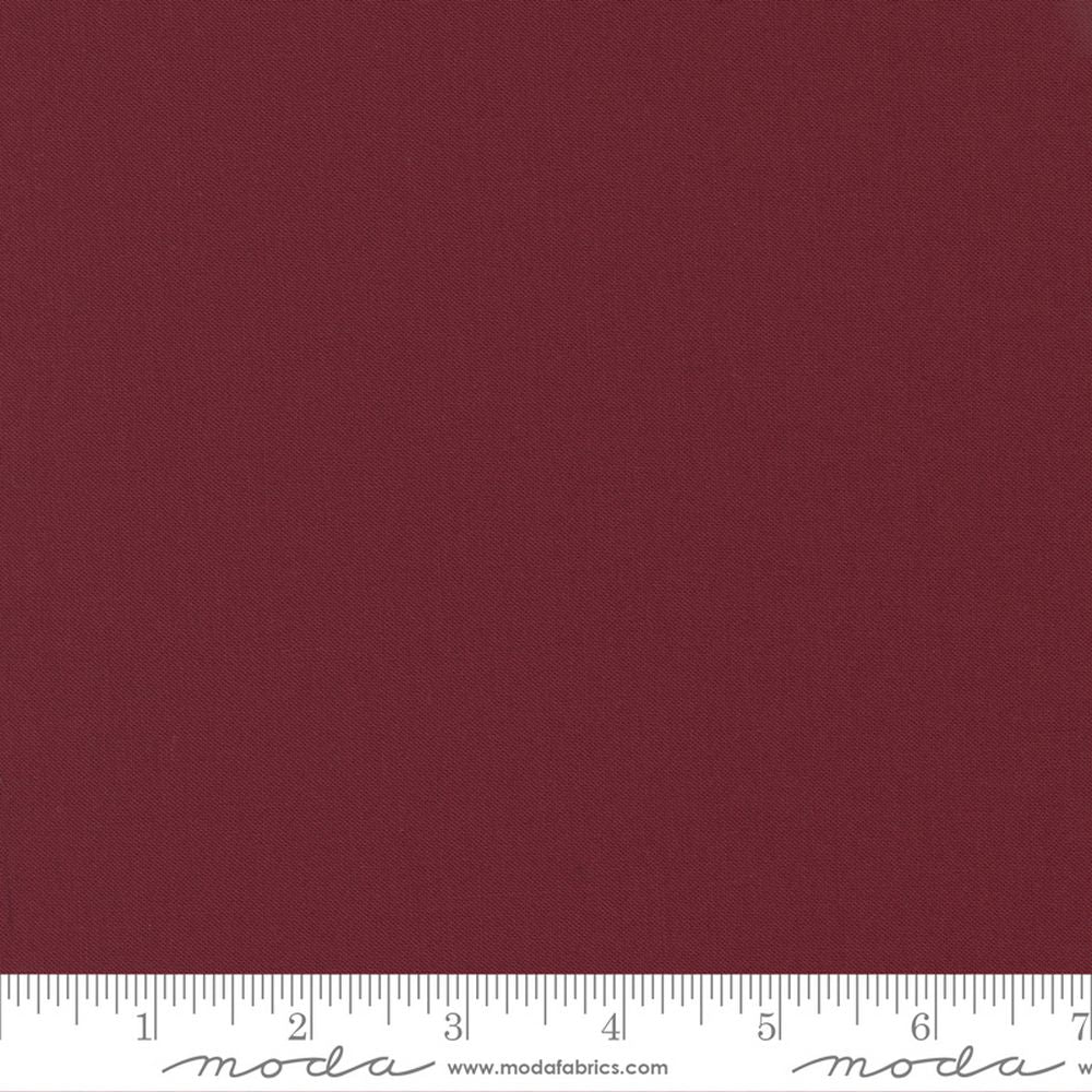 Bella Solids - Burgundy (9900-18) - Bolt (6m)